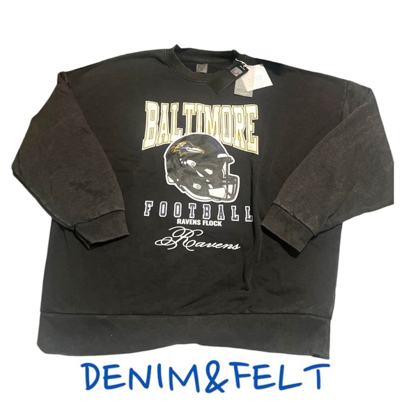 Gameday Couture Black Baltimore Ravens Vintage Wash Oversized Crewneck Pullover - Picture 6 of 9